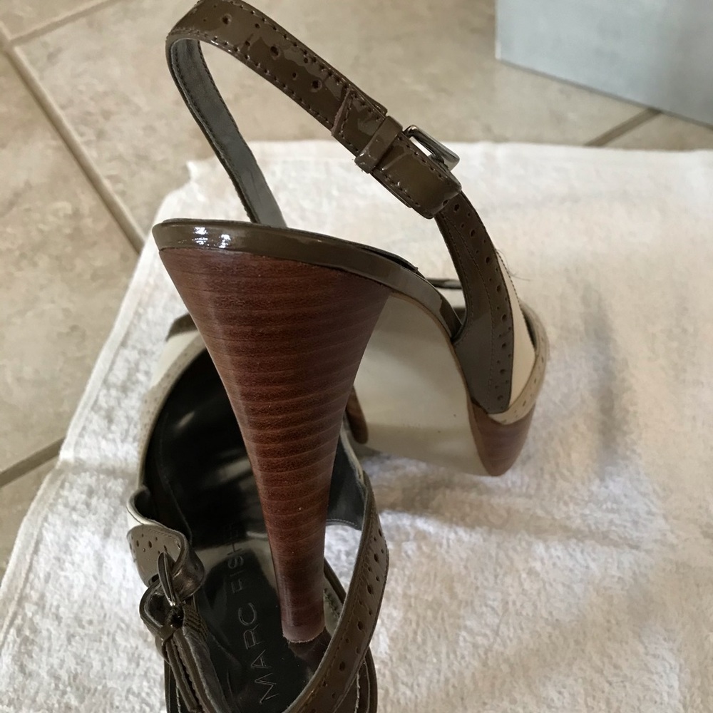 Marc Fisher Vendra Shoes - Picture 3 of 7